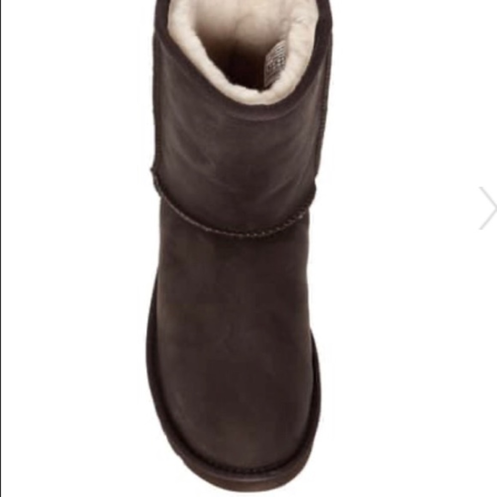 Ugg Classic Short Leather Boots Brown Sz 7